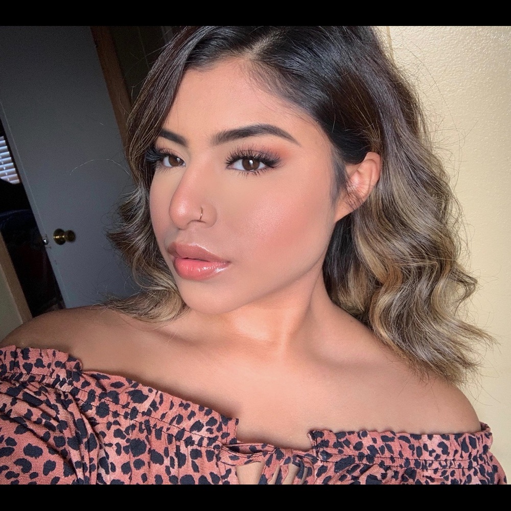 Meet your Posher, Karla